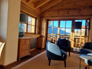 弗利斯Panorama Lodge的山景客厅