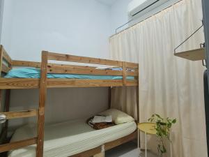 瓜埠Full Moon Apartment (月满公寓）网红 airbnb的双层床间 - 带两张双层床