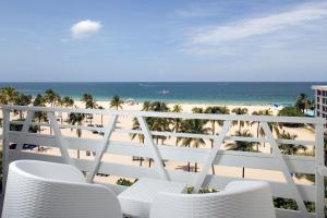 劳德代尔堡B Ocean Resort Fort Lauderdale Beach的相册照片