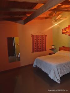 La Casa Del Bosque客房内的一张或多张床位