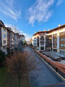 班斯科Winslow Highland Bansko - Apartment Giovanni, ул Валевица 7 кв Грамадето的城市美景及建筑