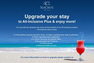 卡莱维斯卡莱维斯海滩酒店的海滩上红色饮料广告