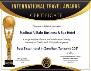 桑给巴尔Madinat Al Bahr Business & Spa Hotel的奖金国际旅行奖颁奖仪式