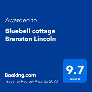 BranstonBluebell cottage Branston Lincoln的蓝铃大学分校的蓝手机的屏幕
