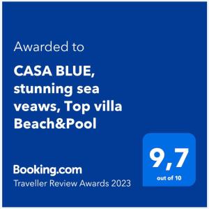 布拉内斯SeaHomes Vacations, LA CASA BLUE Mediterranean Lifestyle的手机的屏幕,手机的短信被电邮给casa蓝光