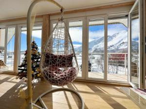 扎布利亚克Gorštak的雪 ⁇ 山景客房的吊床