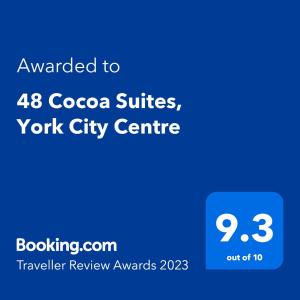 约克48 Cocoa Suites, York City Centre的纽约市中心套房的屏幕