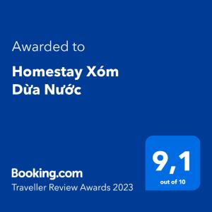 槟知Homestay Xóm Dừa Nước的一个蓝色的文本框,上面有给予人性Kom dida nric的单词