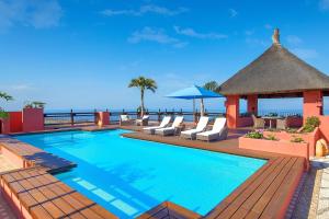 The Ritz-Carlton Tenerife, Abama内部或周边的泳池