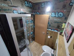 Boardinghouse Castell的一间浴室