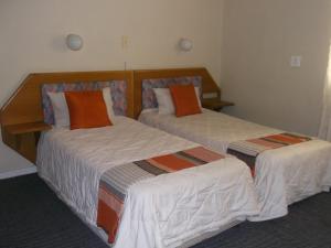 KeimoesKeimoes Hotel的配有2张床的酒店客房