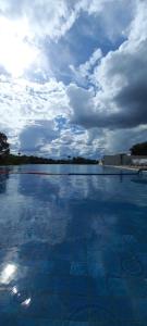 Resort Quinta Santa Barbara 18 a 24 Agosto内部或周边的泳池