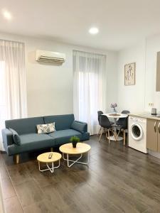 Apartamentos Fuencarral II的休息区