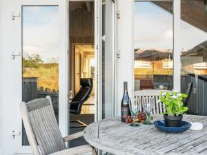 Holiday Home Gudbrand - 300m from the sea in Western Jutland by Interhome平面图