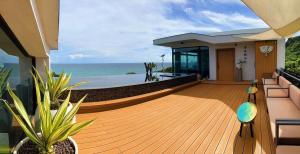 Fan-tzu-liao垦丁砂岛W-Villa海景渡假会馆的海景度假屋 - 带甲板