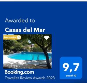 阿肖海Casas del Mar的房地产经纪人网站的屏幕图,带游泳池
