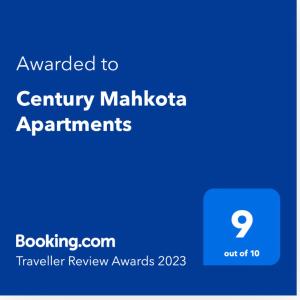 马六甲Century Mahkota Apartments的百年玛利科塔公寓的蓝色标语