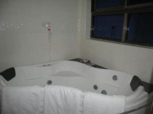Marrets International Hotel - "Express"的一间浴室