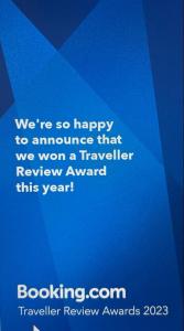 黑角Les pélerins的表示我们很高兴宣布我们赢得了旅行社评审机构的奖牌