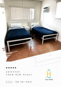 Easy Hostel客房内的一张或多张床位