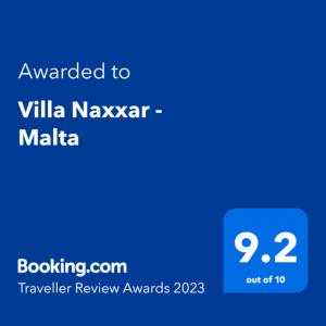 纳克萨Malta Villa的手机的屏幕,手机的短信被授予了别墅naza mar