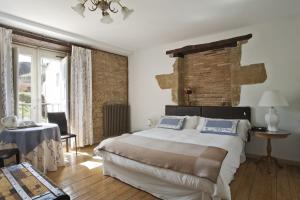霍斯德布里尼亚斯酒店客房内的一张或多张床位