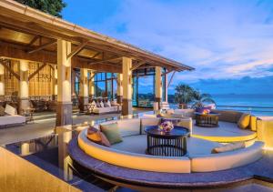 南芭堤雅Royal Cliff Beach Terrace Pattaya的海景度假酒店