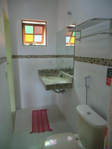 Harmoni Hostel & Pousada的一间浴室