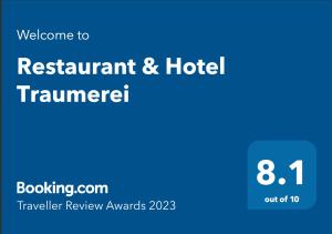 白马村特劳米雷餐厅酒店的标牌上写着蓝色的餐厅和酒店发射机