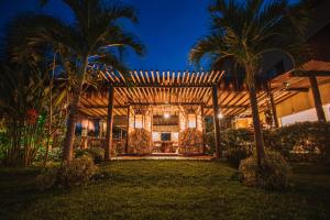 圣米格尔-杜斯米拉格里斯Ocacocar - Milagres的棕榈树的度假屋