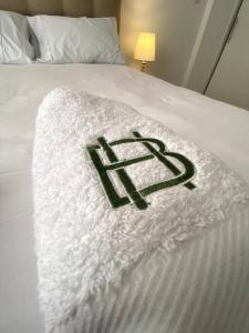 [B Home] Lively 3BR at Barranco客房内的一张或多张床位