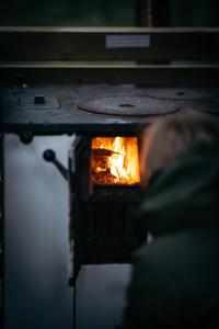 豪华帐篷提供给客人使用的烧烤设施
