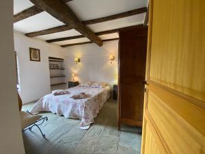 Borgo Village客房内的一张或多张床位