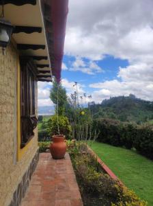 Casa Finca El Mirador frente a la laguna de Fúquene平面图