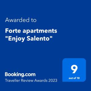 阿韦特拉纳Forte apartments "Enjoy Salento"的一部手机的屏幕,上面写着给未来公寓的短信