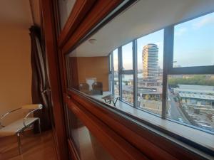 伦敦The Penthouse - 11th Floor Luxury Duplex Apartment at Falcon Wharf by Wild Boutique Apartments的相册照片