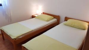 apartmani Ljubica客房内的一张或多张床位