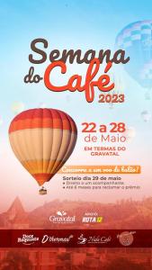 格拉瓦塔尔Pousada Vô Juca的热气球飞行员的海报