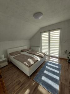 Apartman Halilčević客房内的一张或多张床位
