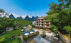 Yangshuo River Lodge Hotel-Free pick up from Yangshuo Area over three nights