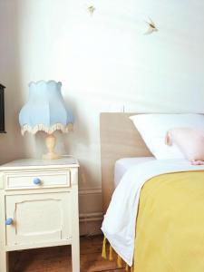 Maison Séraphine - Guest house - Bed and Breakfast客房内的一张或多张床位