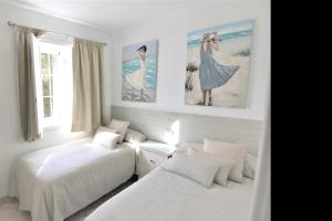 2 bedrooms appartement with wifi at San Cristobal de La Laguna客房内的一张或多张床位