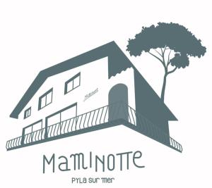 拉特斯特德布赫Résidence Maminotte的前面有棵树的建筑