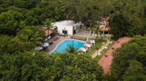 Hotel Vênus de Milo内部或周边泳池景观