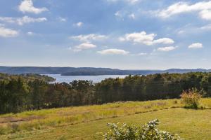 Hoot Owl Table Rock Lake - Amazing Lake Views!! - Game Room - Priced To Rent!!平面图