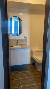 HABITACION DOBLE con baño compartido en apartamento compartido的一间浴室