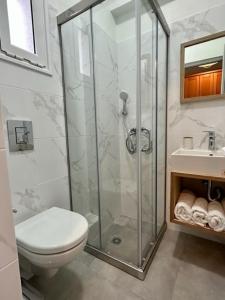 利亚公寓式酒店的一间浴室