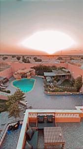 Riad dar asalam内部或周边泳池景观