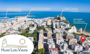维耶斯泰维耶斯泰丽都酒店的享有波塞塔诺(positano)市和大海的景致。
