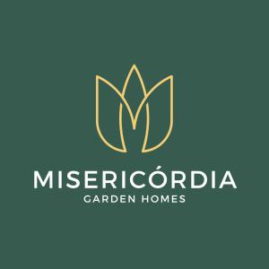 孔迪镇Misericórdia Garden Homes的绿色和金色的标志,用于花园